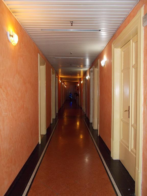Albergo Stazione Брешія Екстер'єр фото