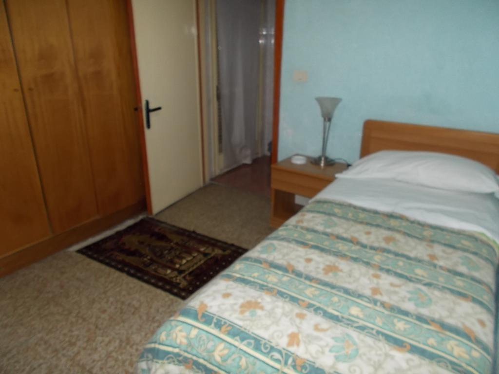 Albergo Stazione Брешія Номер фото
