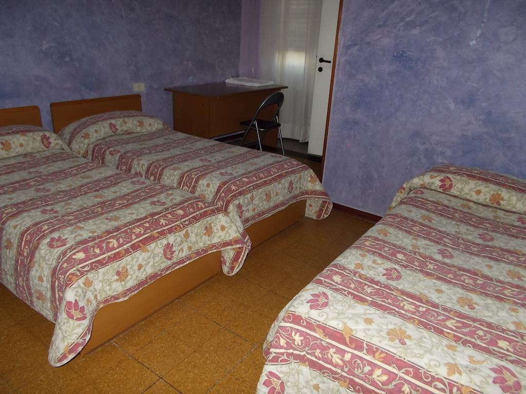 Albergo Stazione Брешія Номер фото